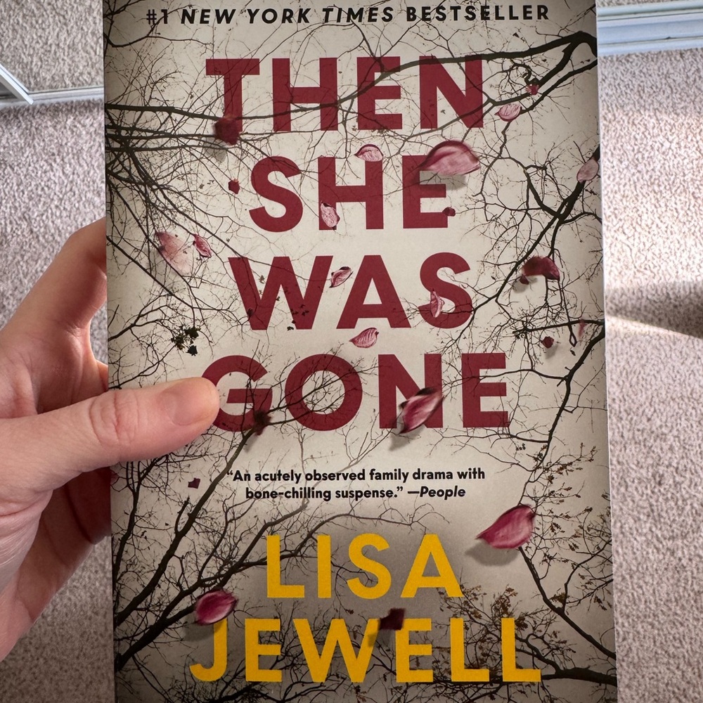 Then She Was Gone by Lisa Jewell Paperback